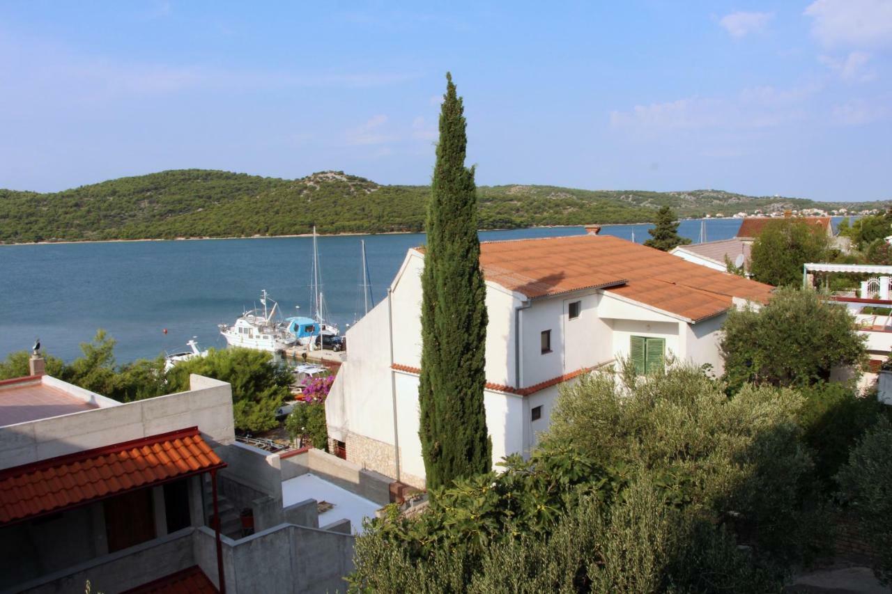 Guesthouse Mila Tisno Exteriér fotografie