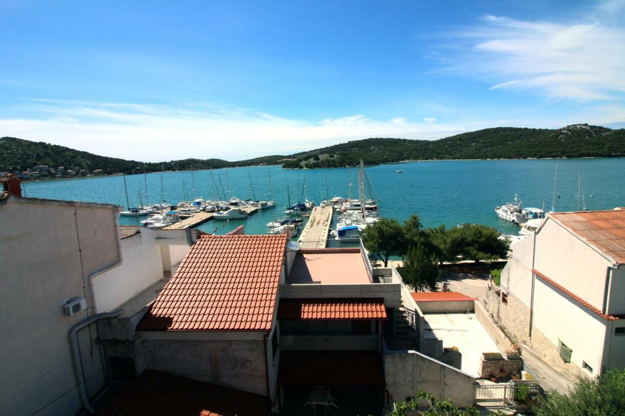 Guesthouse Mila Tisno Exteriér fotografie